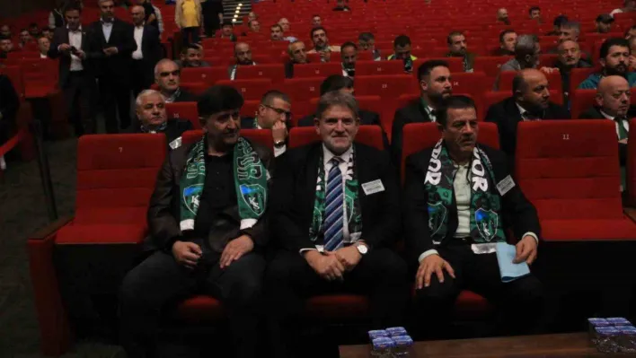 Kocaelispor'da gergin kongre