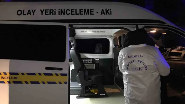 Komşuları iki gündür haber alamıyordu, evinin salonunda ölü bulundu