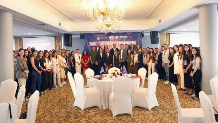 Küçükçekmece'de ''Evlilik Okulu Rehberi Çalıştayı'' gerçekleştirildi