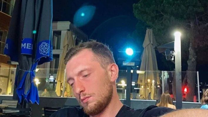 Küçükçekmece'de 22 yaşındaki gencin  yemekten zehirlenerek öldüğü iddiası