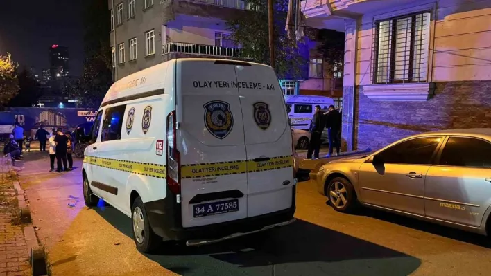 Küçükçekmece'de bir kişi iş yerinde ölü bulundu