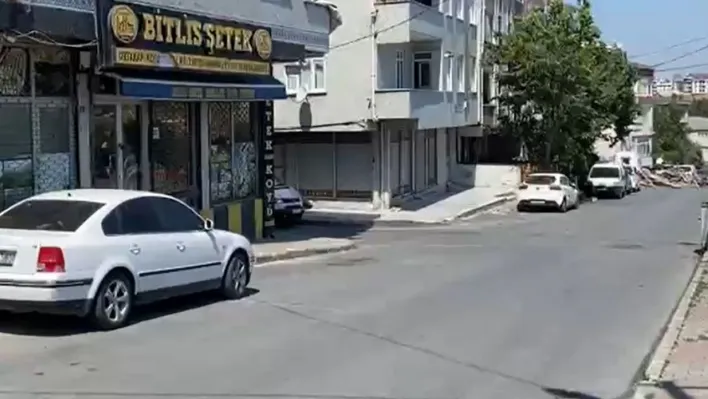 Küçükçekmece'de derneğe silahlı saldırı