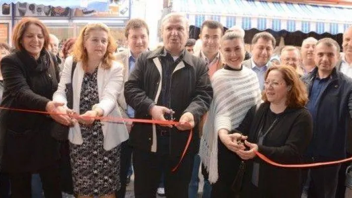 Kültür Merkezi Resim Ve Gravür Sergisi Açıldı