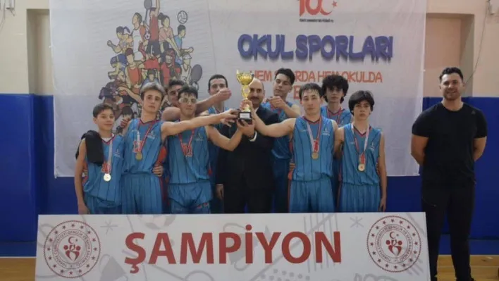 Kupanın sahibi o lise oldu