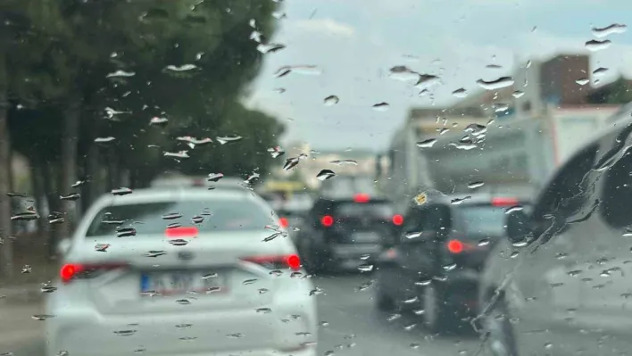 Kuraklık riski altındaki Bursa'da yağan yağmur sevindirdi