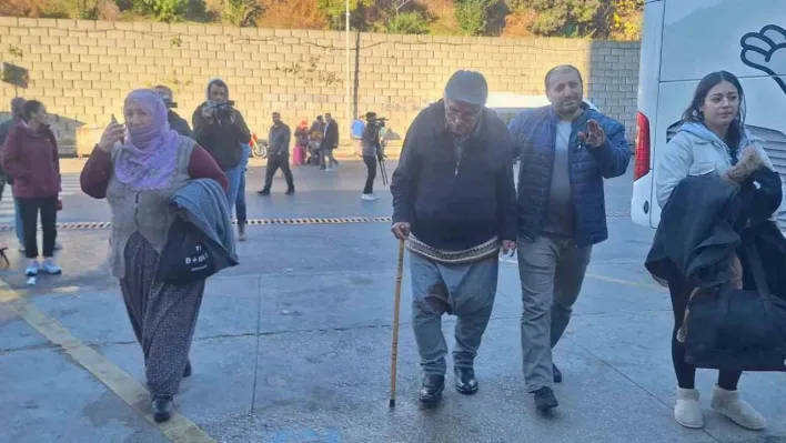 Kuzey Marmara Otoyolu'ndaki katliam gibi kazada dehşeti yaşayan yolcular İstanbul'a getirildi