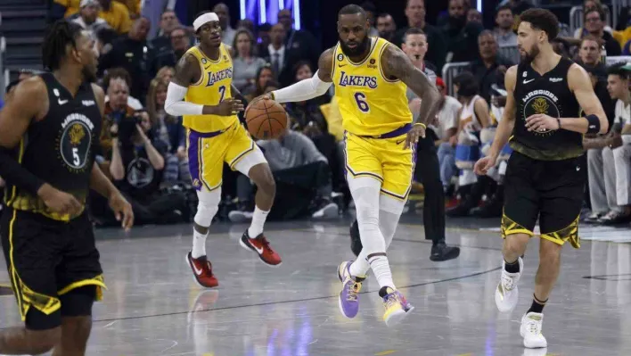 Lakers, Golden State'i yenerek seriye galibiyetle başladı