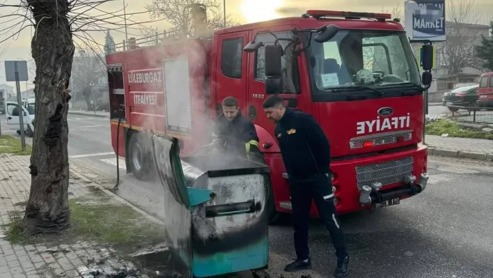 Lüleburgaz'da çöp konteynerinde yangın çıktı
