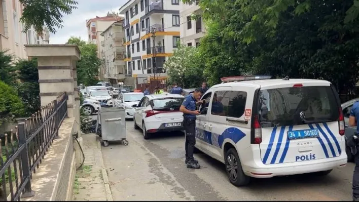 Maltepe'de ehliyet kovalamacası: Polislerden kaçtı