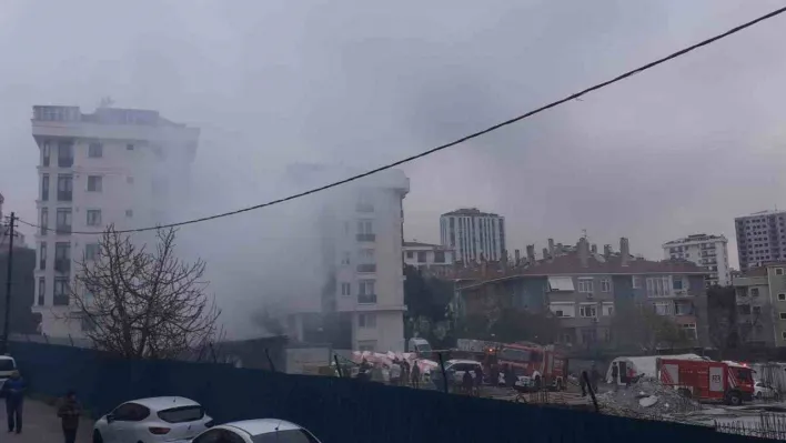 Maltepe'de işçilerin kaldığı konteynerde yangın çıktı