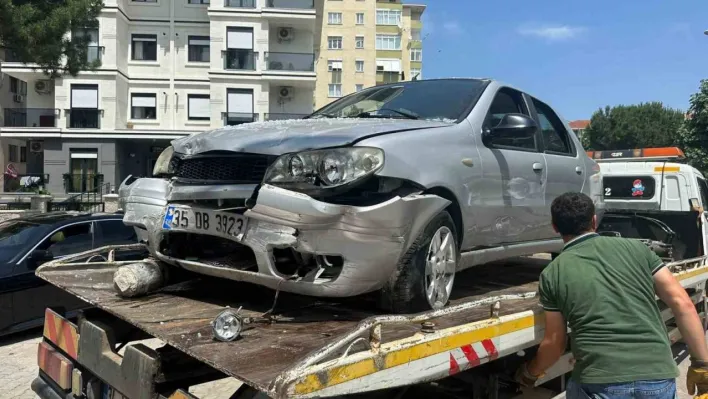 Maltepe'de kontrolden çıkan otomobil dondurma dükkanına daldı