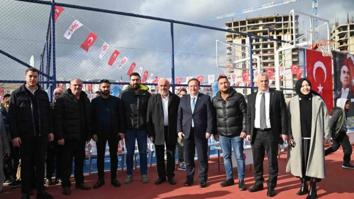 Maltepe mahallesi semt spor sahası açıldı