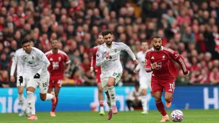 Manchester United, Liverpool deplasmanında galip