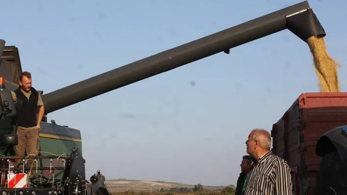 Manyas'ta çeltik hasadına başlandı