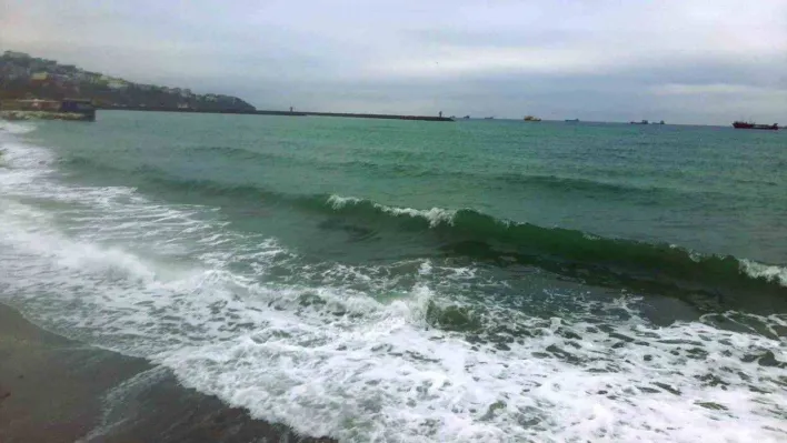 Marmara'da deniz ulaşımına poyraz engeli