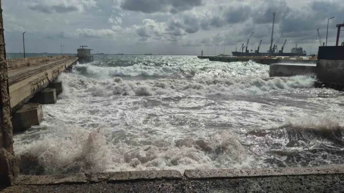 Marmara Denizi'nde şiddetli fırtına
