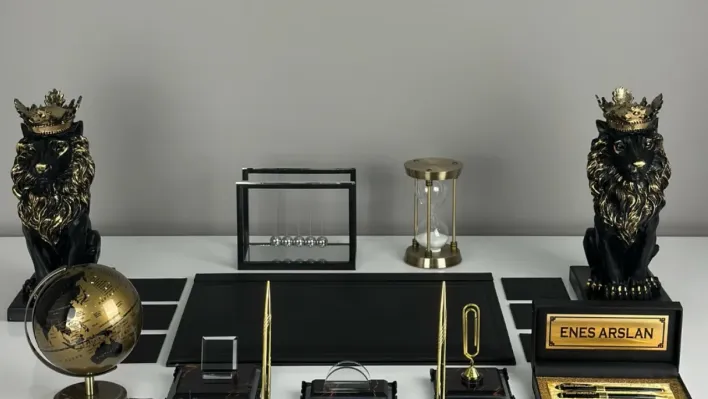 Masaüstü Ofis Seti ile Modern Çalışma Alanları Yaratın