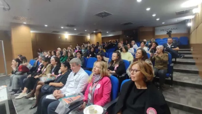 Medikal Onkolog Doç. Dr. Sarıcı: 'Türkiye'de 40 milyon kadın olduğunu kabul ettiğimizde 5 milyon meme kanseri vakası bizi bekliyor'