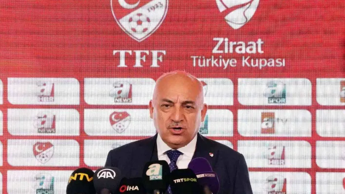 Mehmet Büyükekşi: 'Futbolun güzelliklerini öne çıkarmamız gerekiyor'