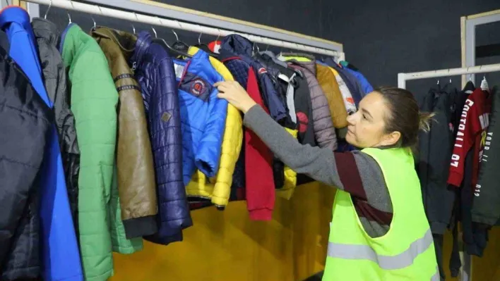 Merkezefendi'de depremzedeler için 'Dayanışma Merkezi' kuruldu