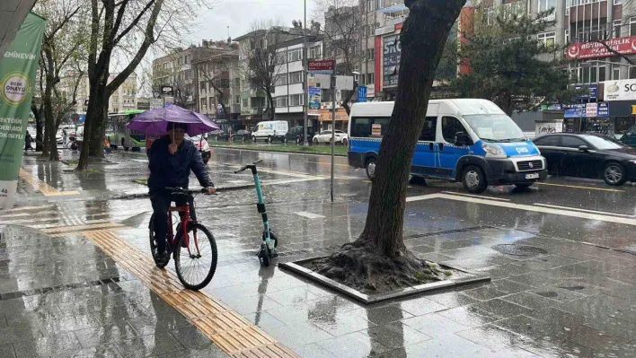 Meteoroloji uyarmıştı, Sakarya'da yağış etkili oluyor