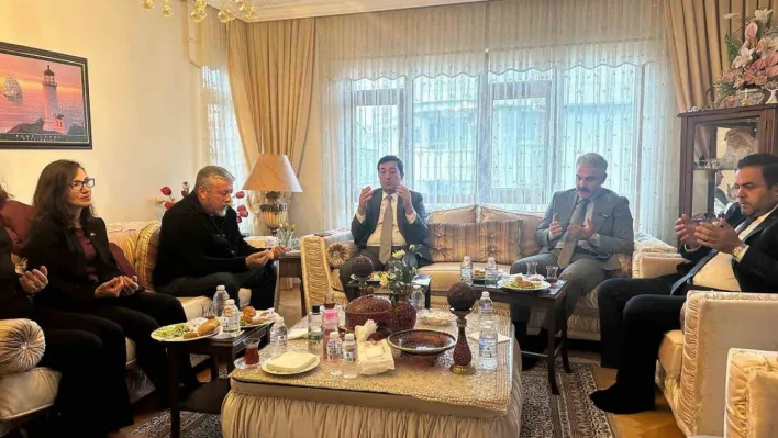 MHP'den Çankaya'da 'Hayırlı Günler Komşum' buluşmaları