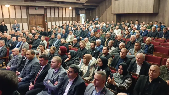 MHP Genel Sekreteri Büyükataman, İnegöl'de STK temsilcileri ve muhtarlarla buluştu