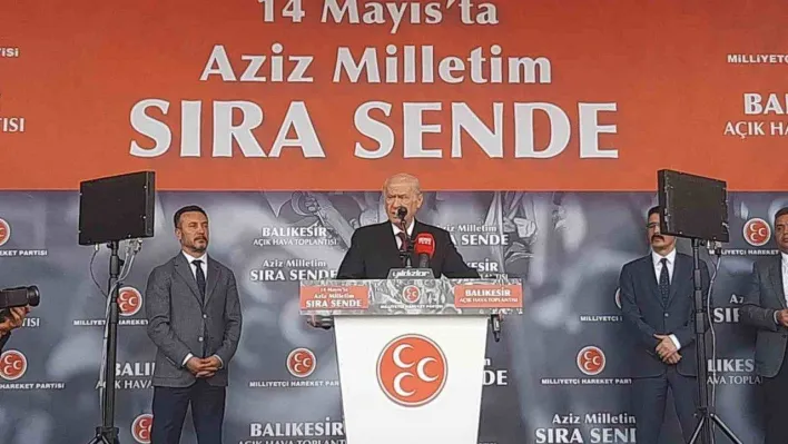 MHP lideri Bahçeli, Balıkesir'de vatandaşlara hitap etti