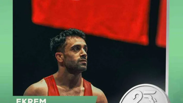 Milli güreşçi Ekrem Öztürk, gümüş madalya kazandı