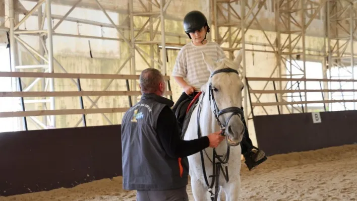 Minik biniciler tatilin keyfini böyle çıkardı