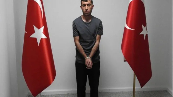 MİT, Irak'ın kuzeyindeki Sincar'da düzenlediği operasyonla PKK/KCK'nın suikast biriminde sözde komutan olarak faaliyet yürüten Burhan Piçak'ı Türkiye'ye getirdi.