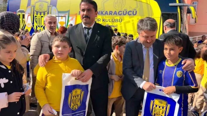MKE Ankaragücü yöneticileri ve sporcuları öğrencilerle bir araya geldi