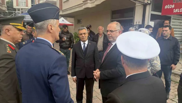 MSÜ Rektörü Prof. Dr. Erhan Afyoncu şehit ailesini ziyaret etti: 'Fedakarlıkla çalışan çok sevdiğimiz bir komutanımızdı'