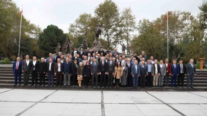 Muhtarlar günü törenlerle kutlandı