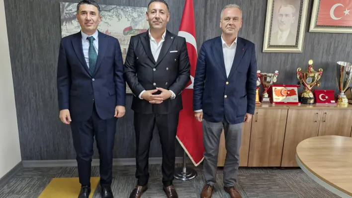 Murat Yıldız'dan Ak Parti İlçe Başkanı Sami Barlas'a Ziyaret