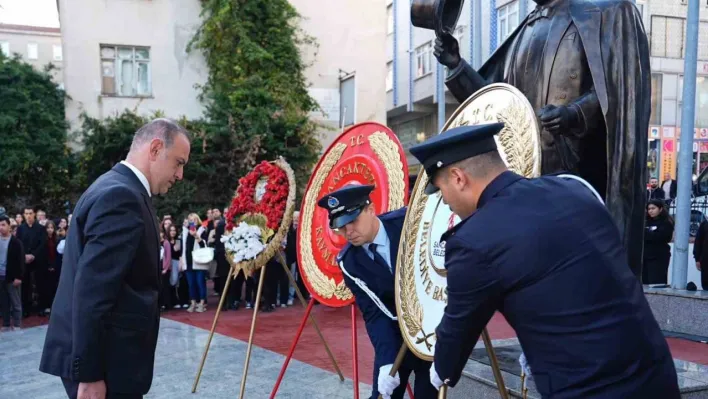 Mustafa Kemal Atatürk Sancaktepe'de saygı ve özlemle anıldı