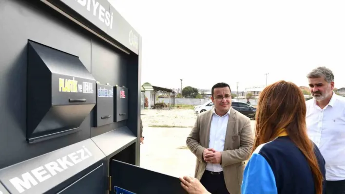 Mustafakemalpaşa'ya mobil atık merkezi