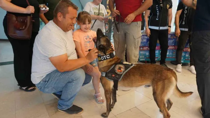 Narkotik köpeği 'Kongar' ilgi odağı oldu