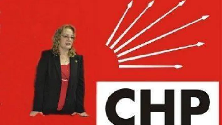 Nazan Kaçar'ın Adaylığını Açıkladı