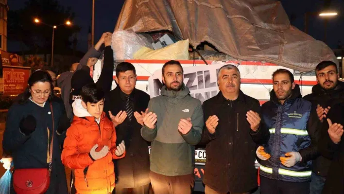 Nazilli'den otuzikinci tır dualarla yola çıktı