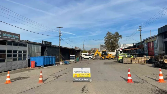 Nilüfer Belediyesi Beşevler Sanayi Sitesi'nin yollarını yeniliyor