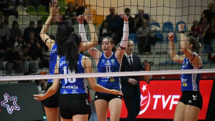 Nilüfer Belediyespor Aras Spor'u 3-2 mağlup etti