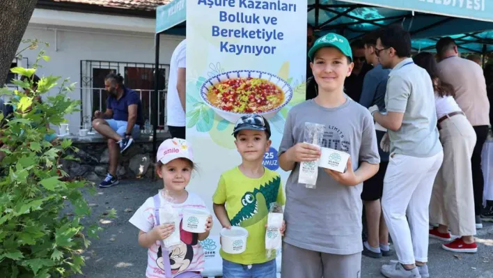 Nilüfer'de aşure bereketi