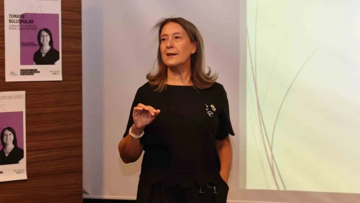 Nilüfer'de Cumhuriyet ve eğitim vizyonu konuşuldu