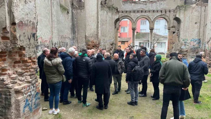 Osmaneli'de tarihi yerleri gezen gazeteciler ilçeye hayran kaldı