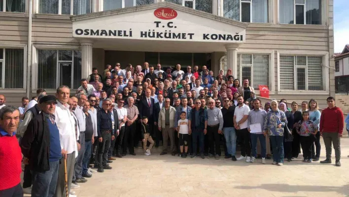 Osmaneli'nin yeni Belediye Başkanı Bekir Torun mazbatasını aldı