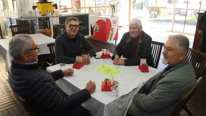 Osmangazi'de briç turnuvası göz doldurdu