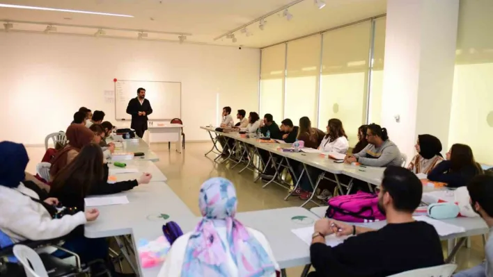 Osmangazi'de engelli bireyler yarınlara güvenle hazırlanıyor