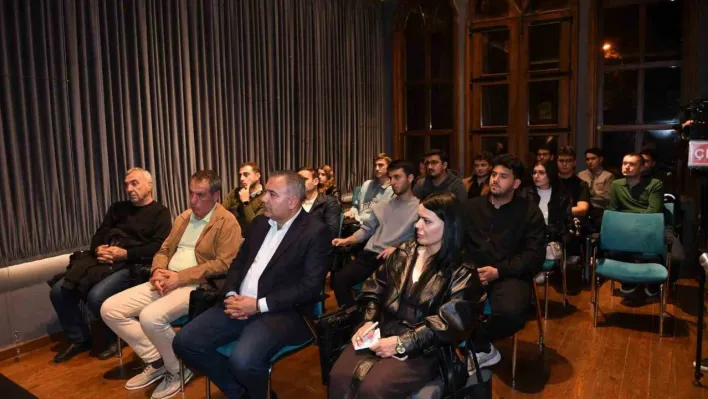 Osmangazi'de Orhan İğrek terübelerini aktardı