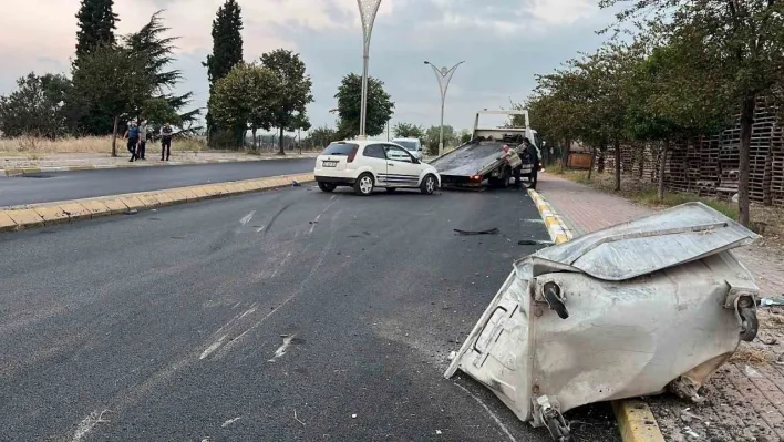 Otomobil, çöp konteynerine çarparak takla attı: 1 yaralı